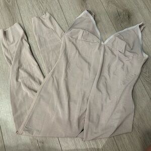 Women’s Skims Bodysuit size large